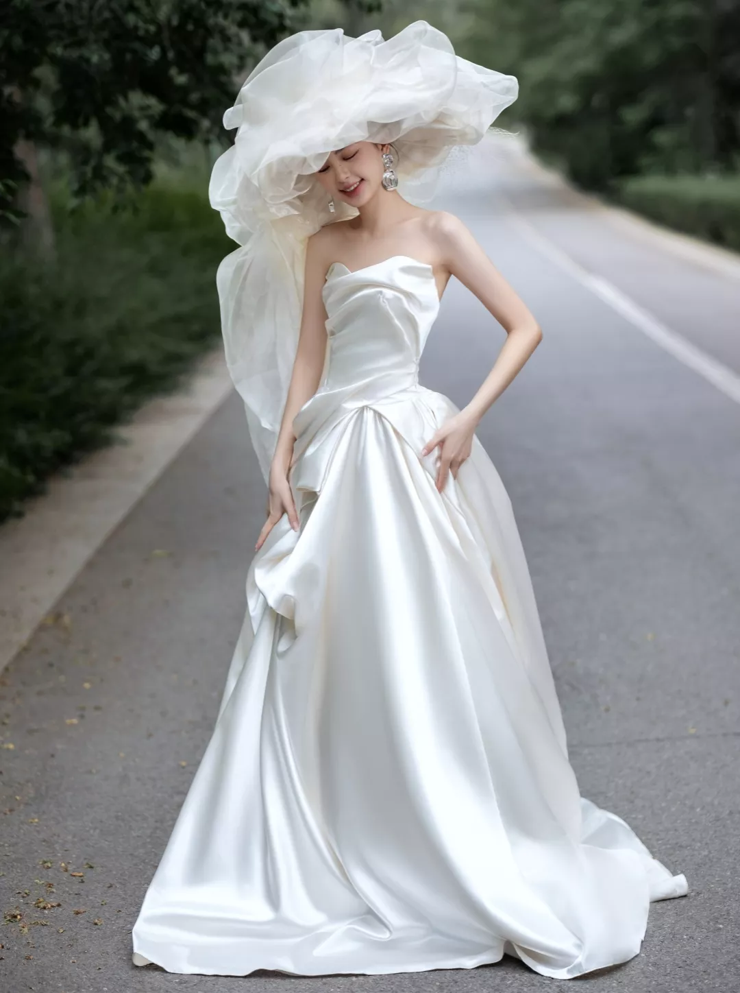 Off shoulder wedding dress
