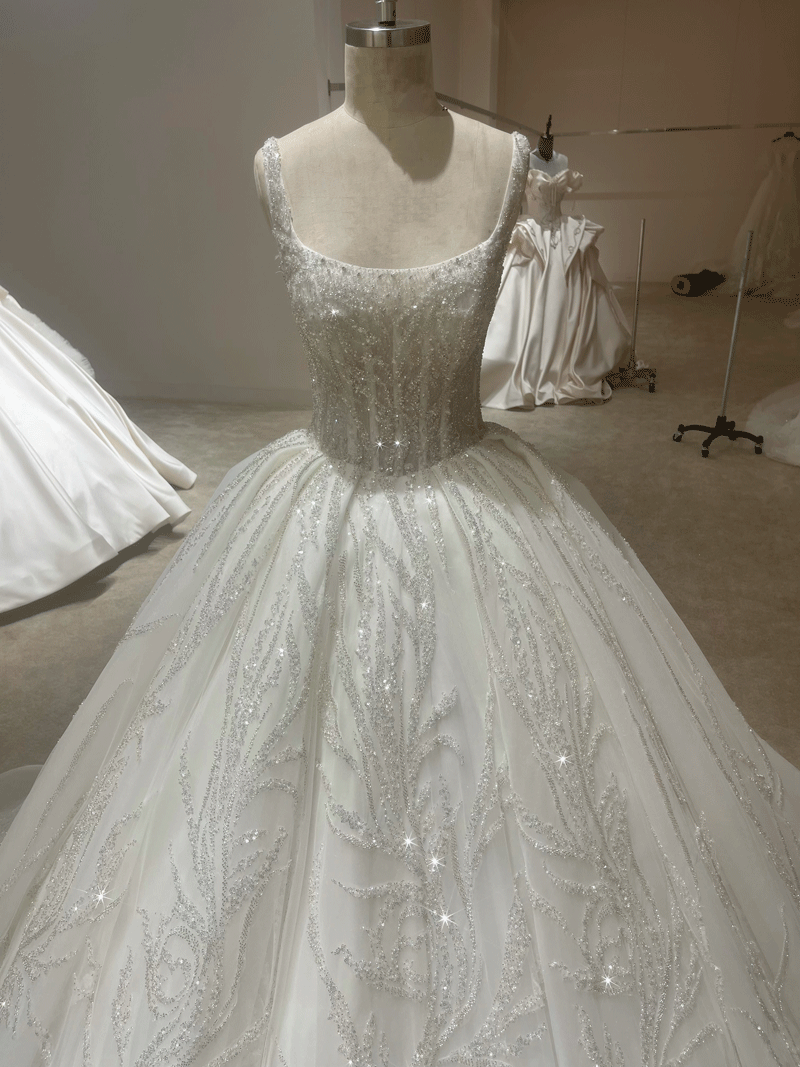 shoulder straps bridal gown