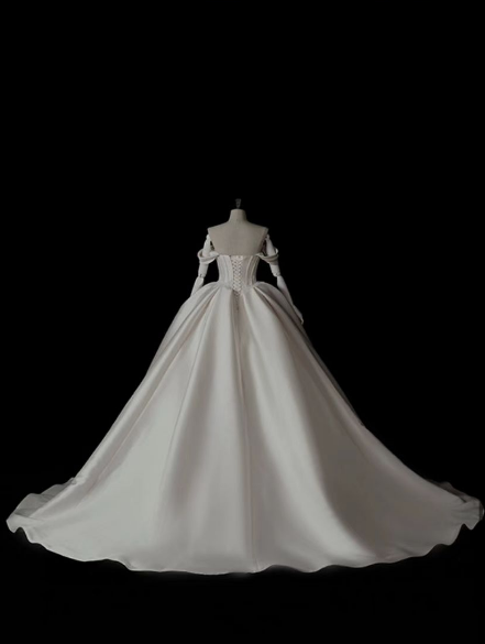 Off-Shoulder wedding dress.png