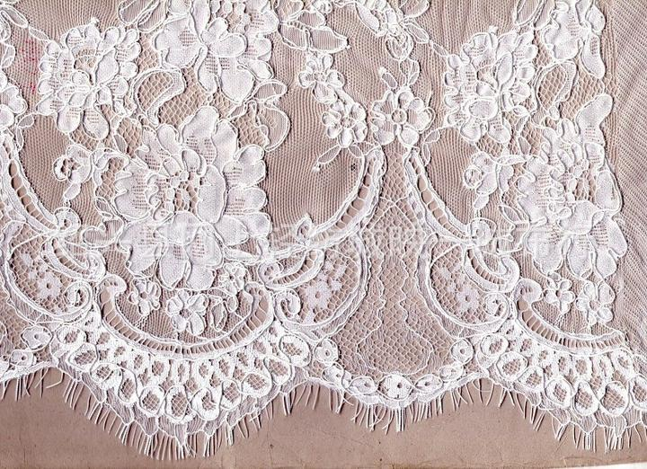  white wedding dress 